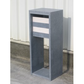 BOITE AUX LETTRES MADRID MODERN B/W