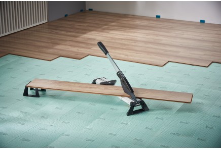 PRESSE COUPANTE POUR SOLS STRATIFIES ET VINYLES